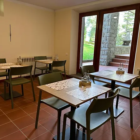 Lodge Belvedere Di Popiglio