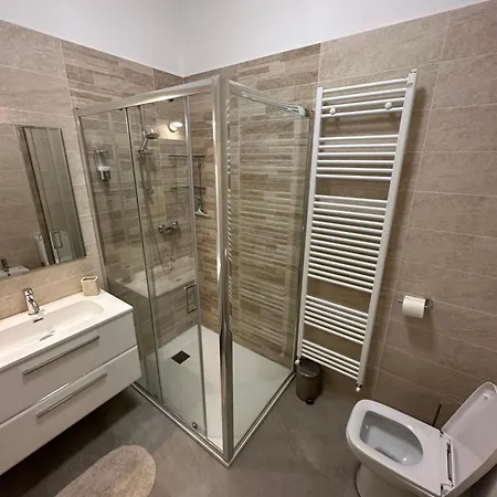 Lodge Belvedere Di *